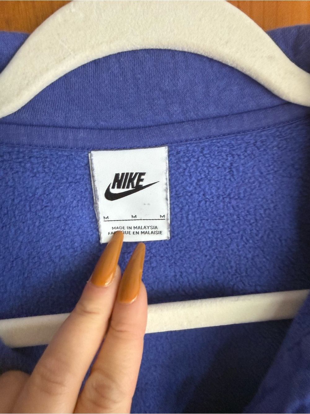 Nike Women NSW Phoenix Fleece Oversized Cropped Henley Hoodie - Picture 3 of 4